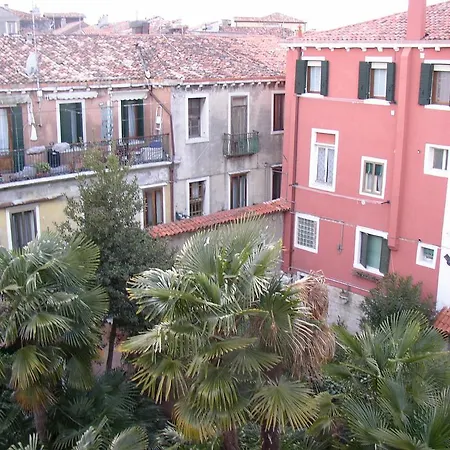 Palazzo Celsi *