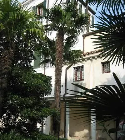 Appartamento Palazzo Celsi *